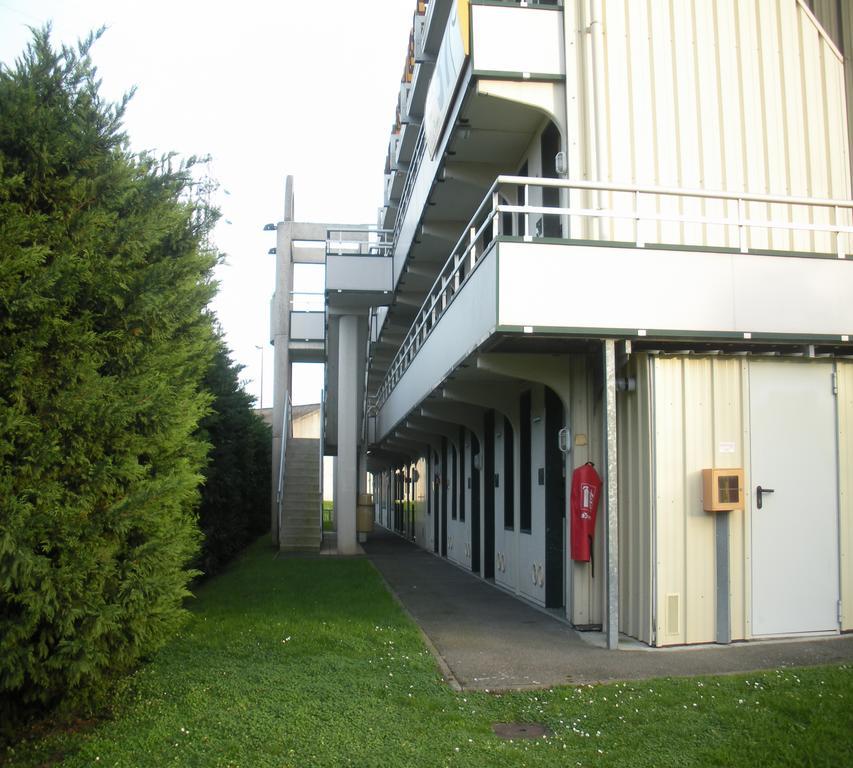 Premiere Classe Dreux Kültér fotó
